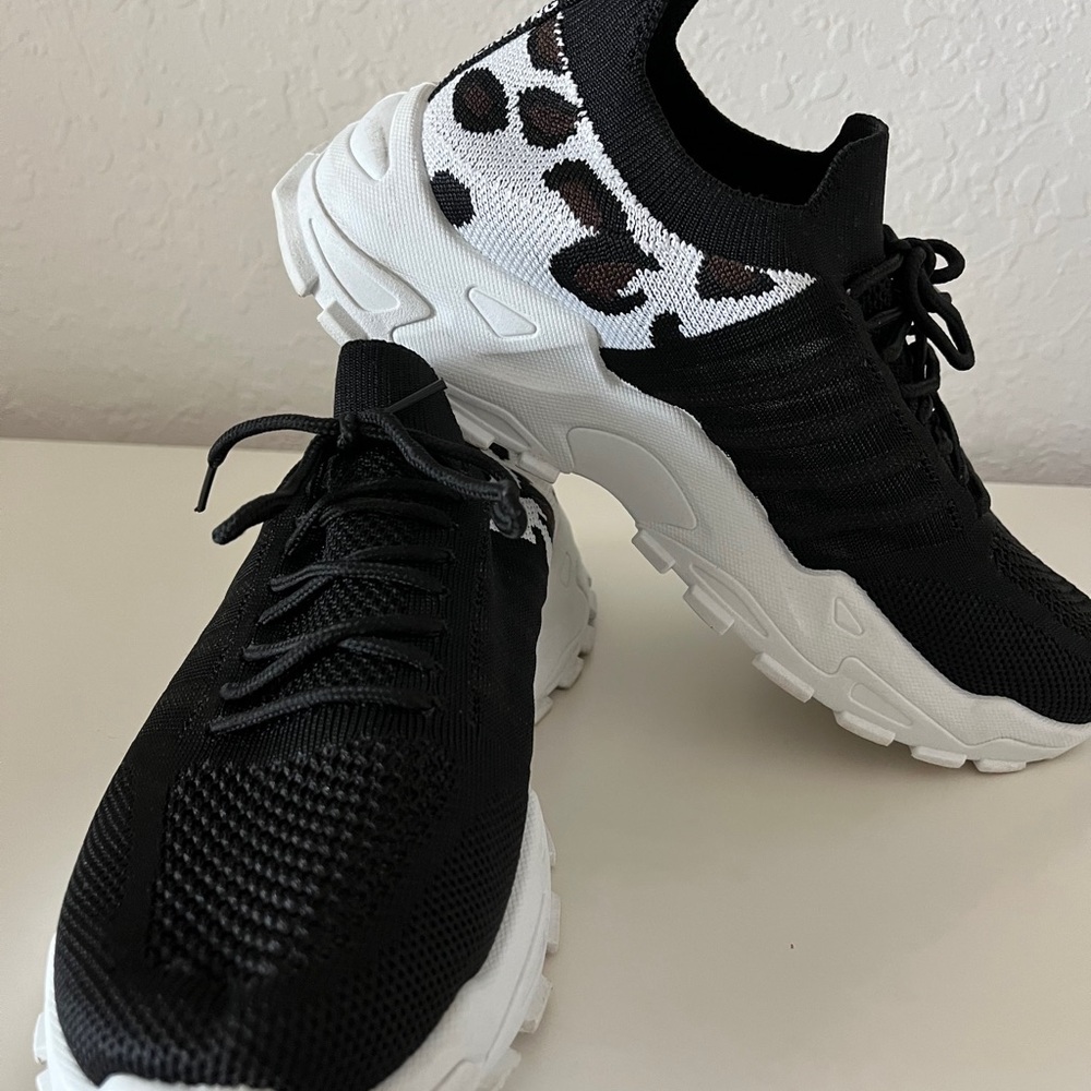 TODAY $10.    Moving sale.  Black and White walking Sneakers